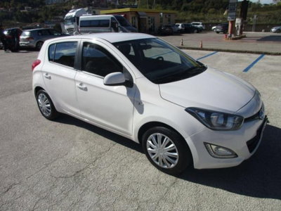 Hyundai i20 1.2 5p. BlueDrive (2)