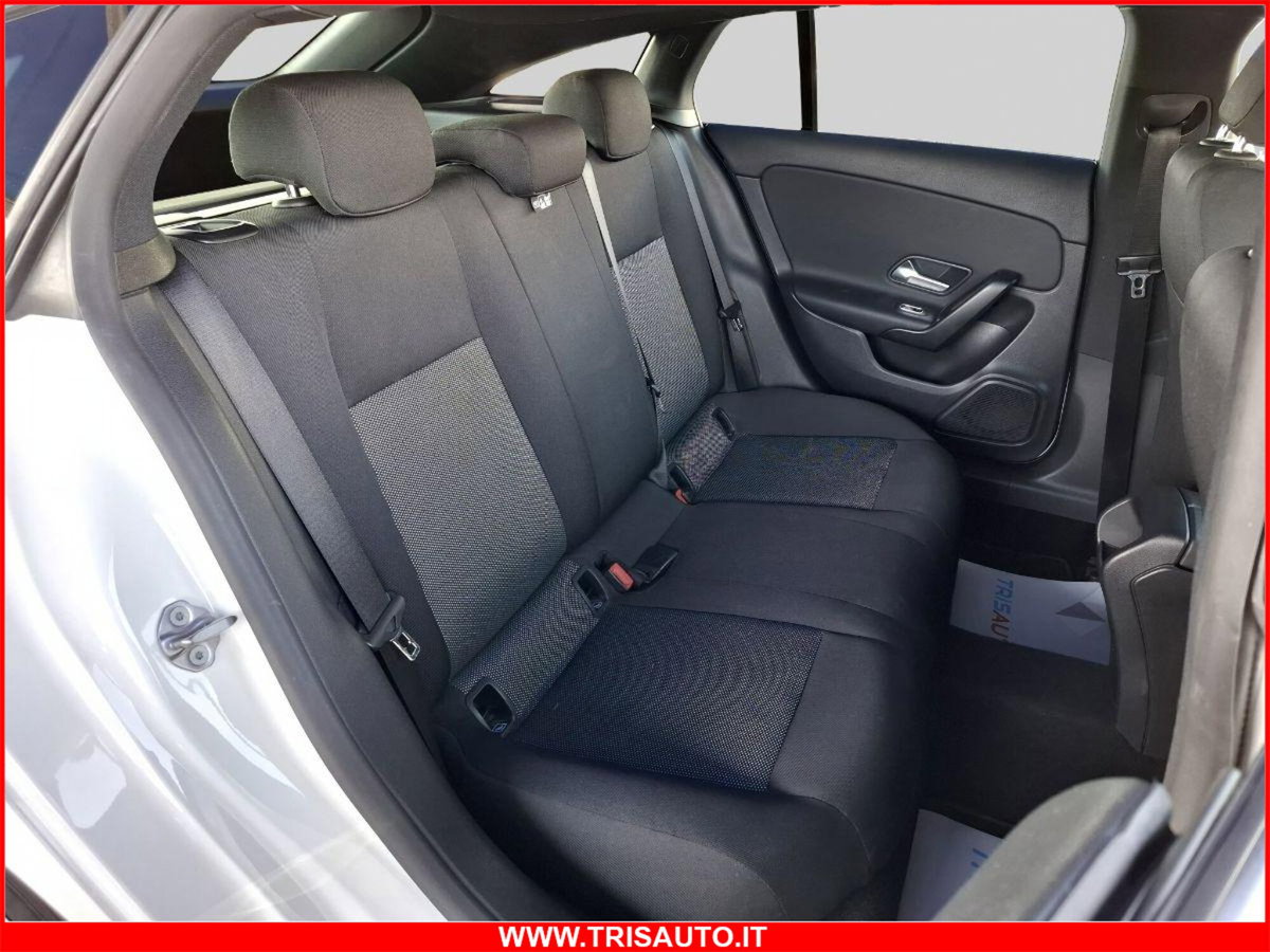 Mercedes-Benz CLA Shooting Brake 180 d Shooting Brake Business (10)