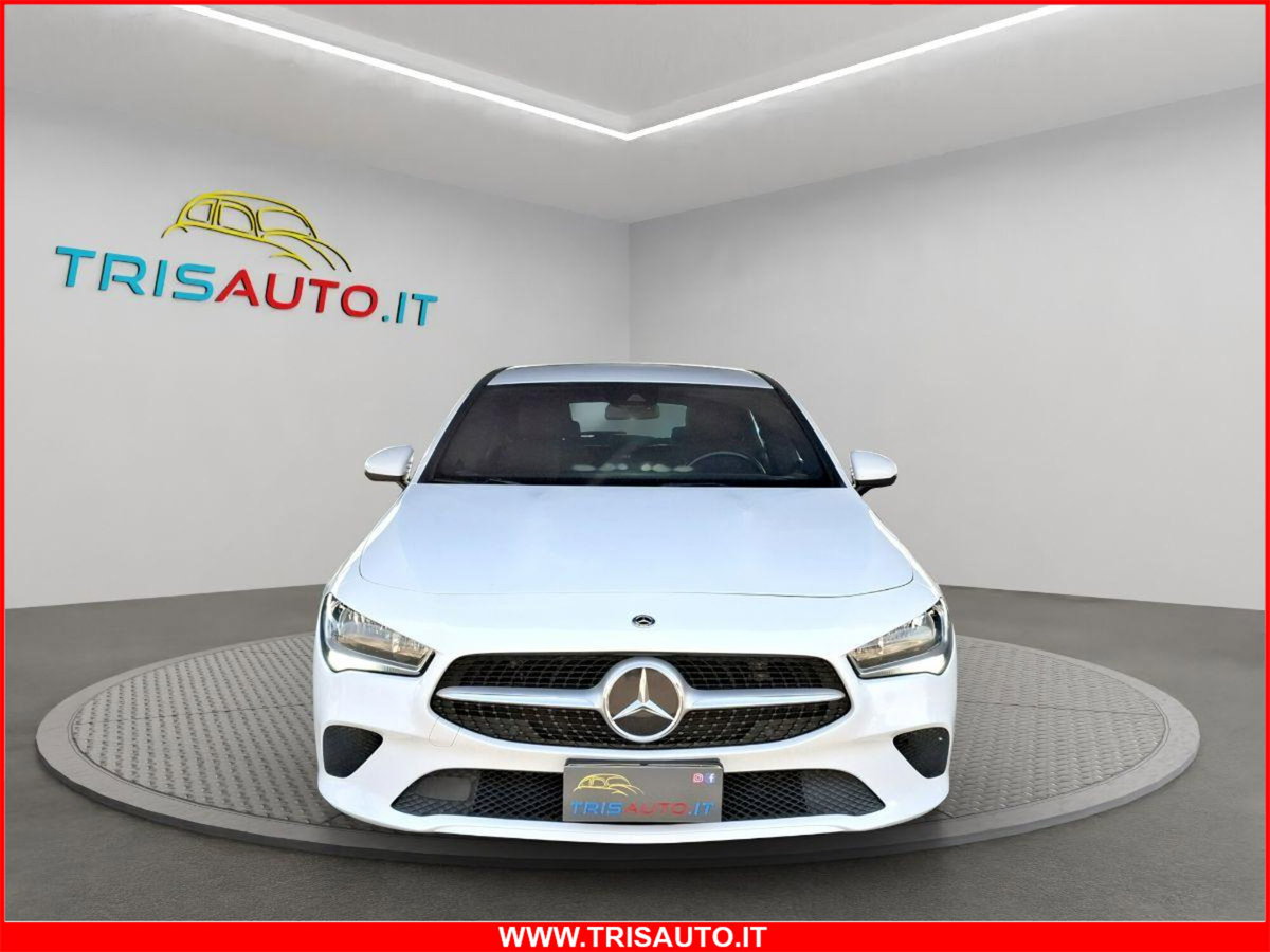 Mercedes-Benz CLA Shooting Brake 180 d Shooting Brake Business (20)