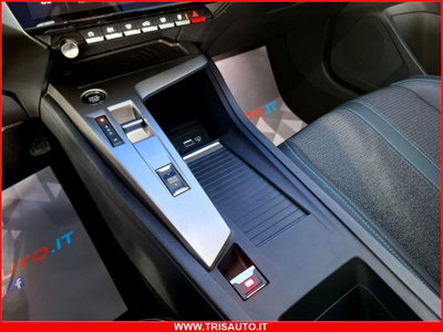 Peugeot 408 1.2 hybrid Allure 136cv e-dsc6 (17)