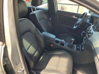 Mercedes-Benz Classe B 180 CDI Executive (3)