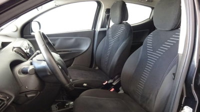 Lancia Ypsilon 1.3 MJT 16V 95 CV 5 porte S&S Silver (10)