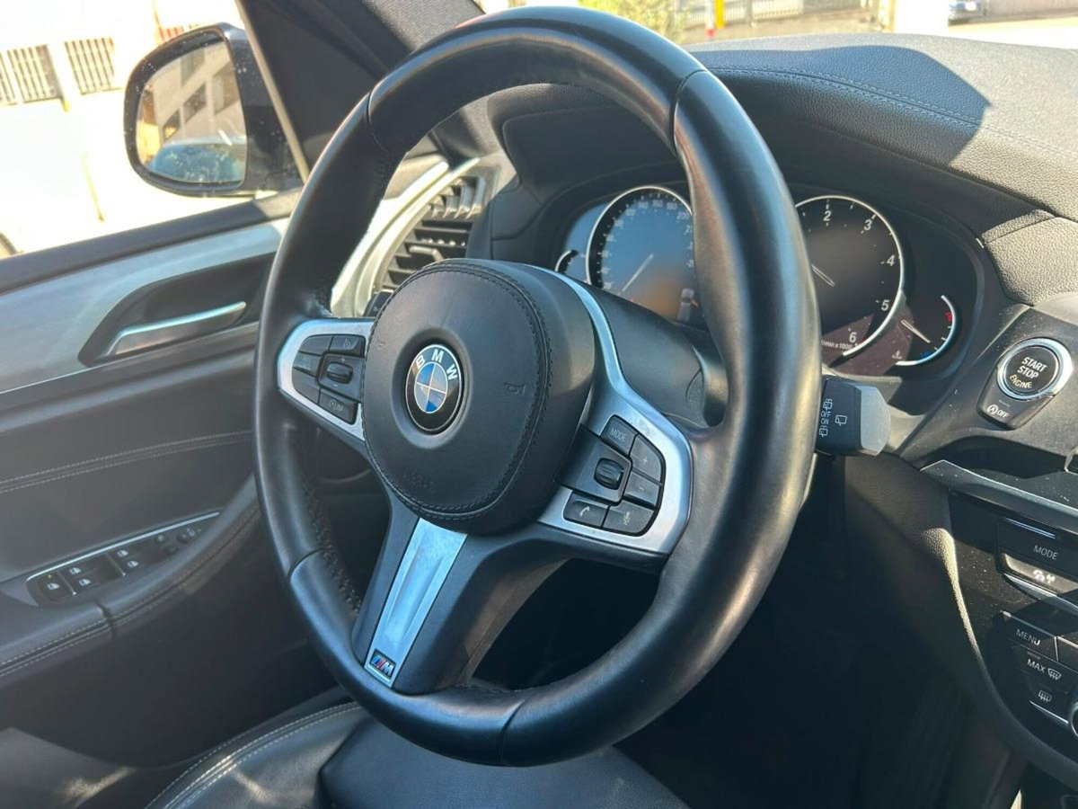 BMW X3 sDrive18d Business Advantage Aut. (17)