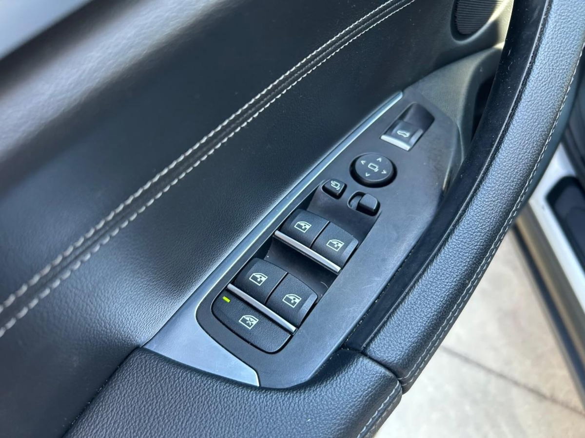 BMW X3 sDrive18d Business Advantage Aut. (6)