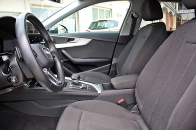 Audi A4 Avant 35 TDI S tronic Business Sport (11)