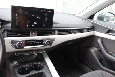 Audi A4 Avant 35 TDI S tronic Business Sport (14)