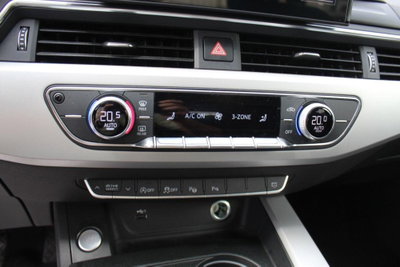 Audi A4 Avant 35 TDI S tronic Business Sport (18)
