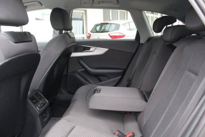 Audi A4 Avant 35 TDI S tronic Business Sport (20)