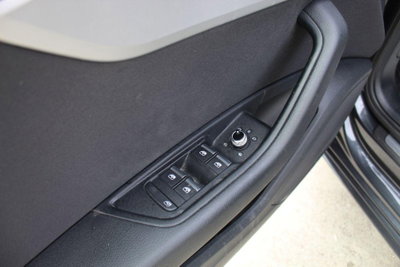 Audi A4 Avant 35 TDI S tronic Business Sport (9)
