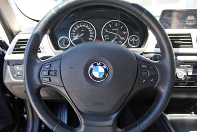 BMW Serie 3 Touring 320d xDrive  Business Advantage (14)