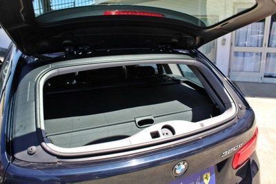BMW Serie 3 Touring 320d xDrive  Business Advantage (17)