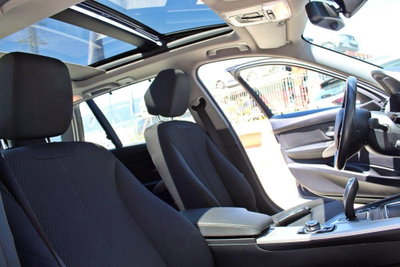 BMW Serie 3 Touring 320d xDrive  Business Advantage (20)