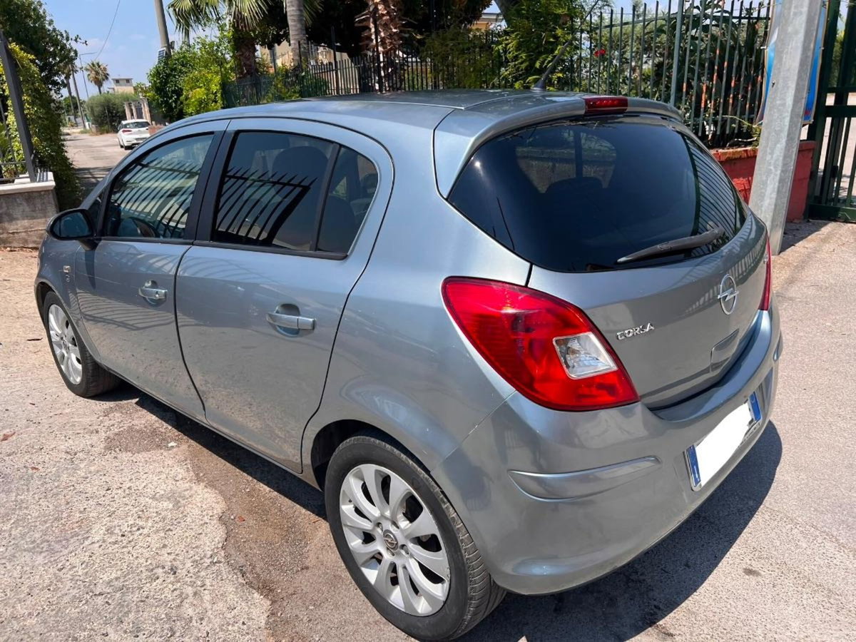 Opel Corsa 1.3 CDTI 95CV ecoFLE5 porte Edition (4)