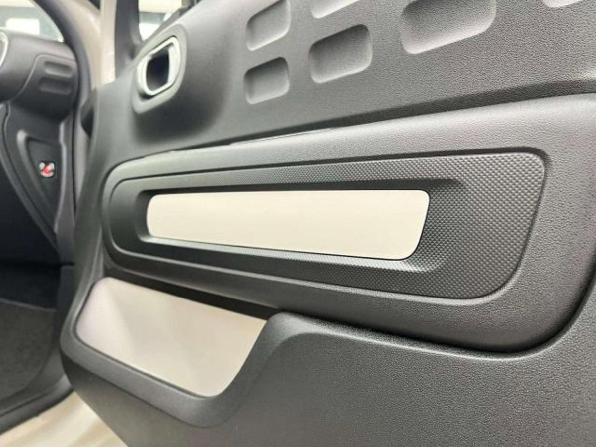 Citroen C3 PureTech 83 S&S C-Series (11)
