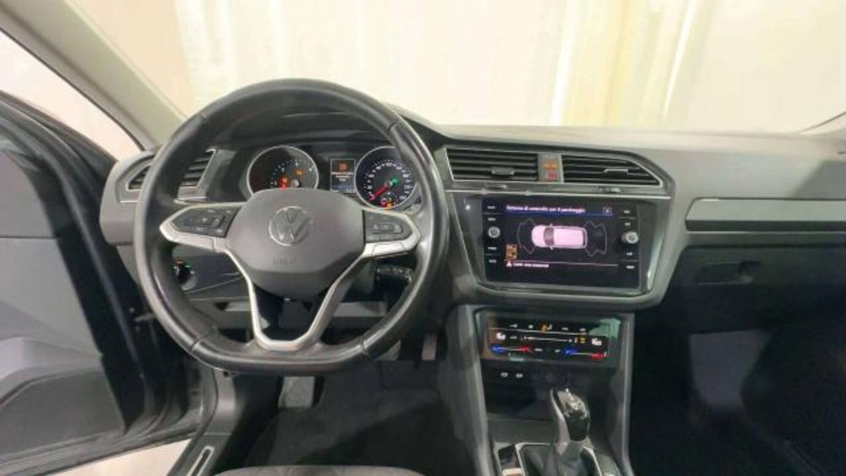 Volkswagen Tiguan Allspace 2.0 tdi Life 150cv dsg (15)