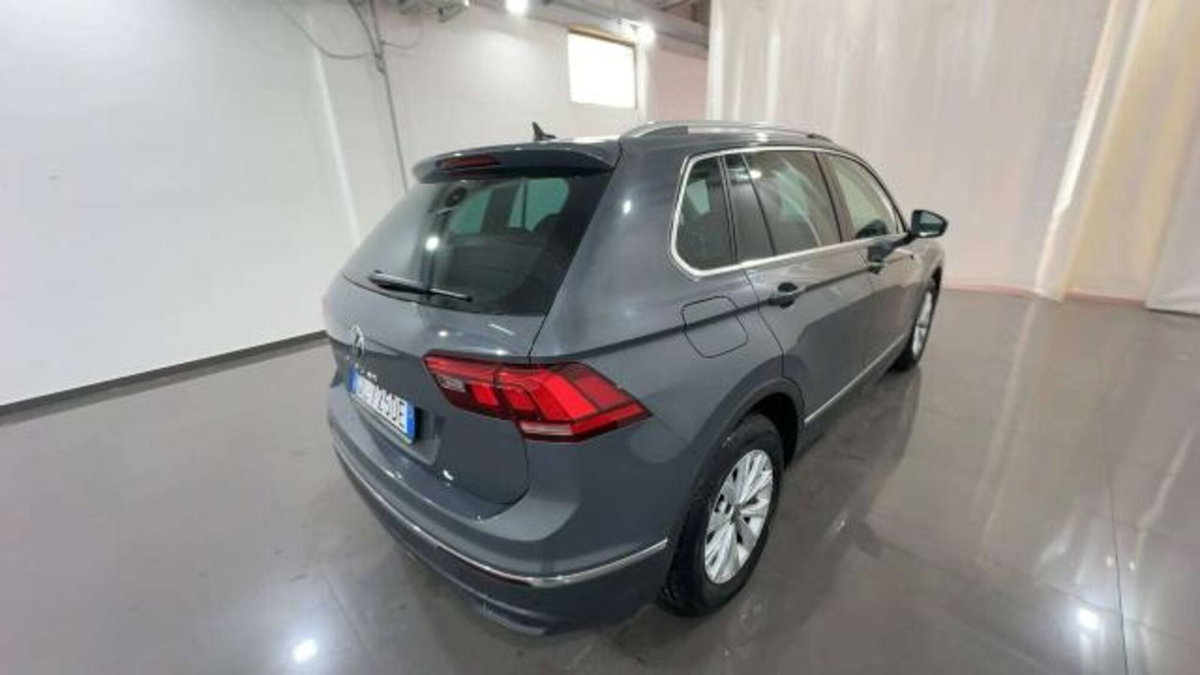 Volkswagen Tiguan Allspace 2.0 tdi Life 150cv dsg (5)