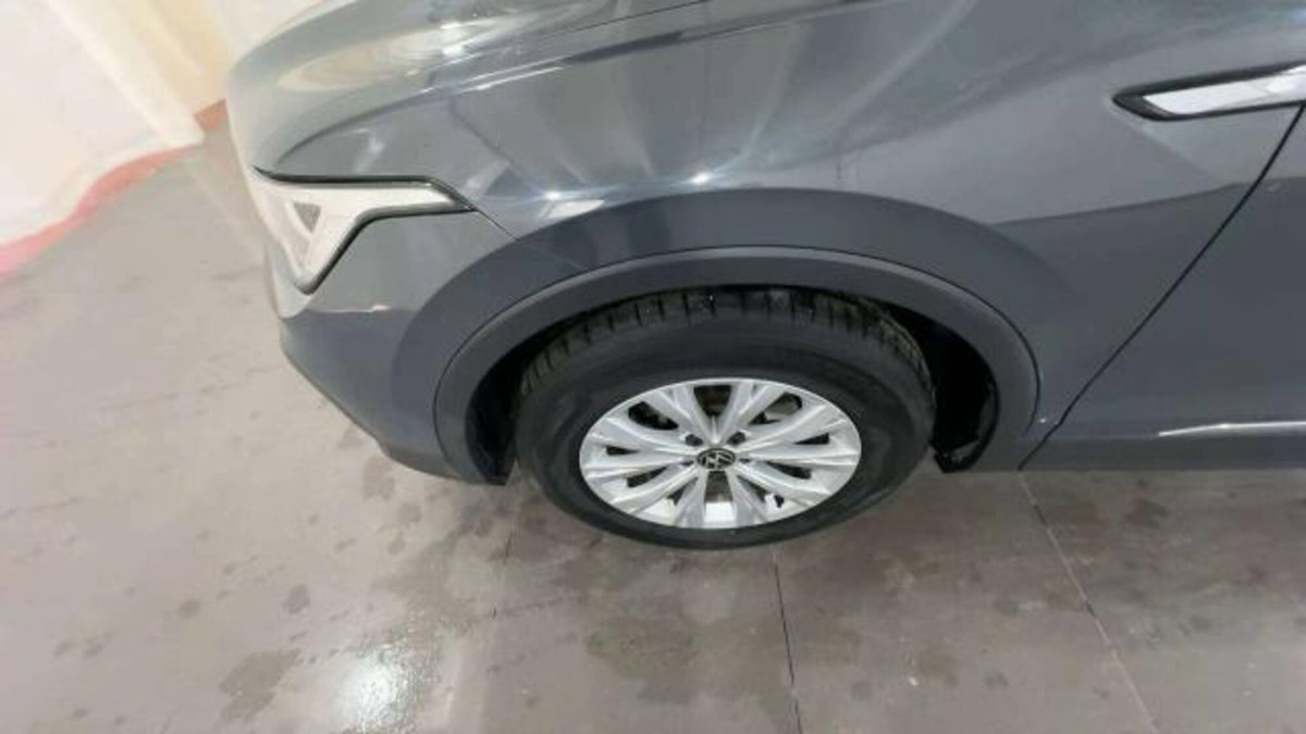 Volkswagen Tiguan Allspace 2.0 tdi Life 150cv dsg (8)