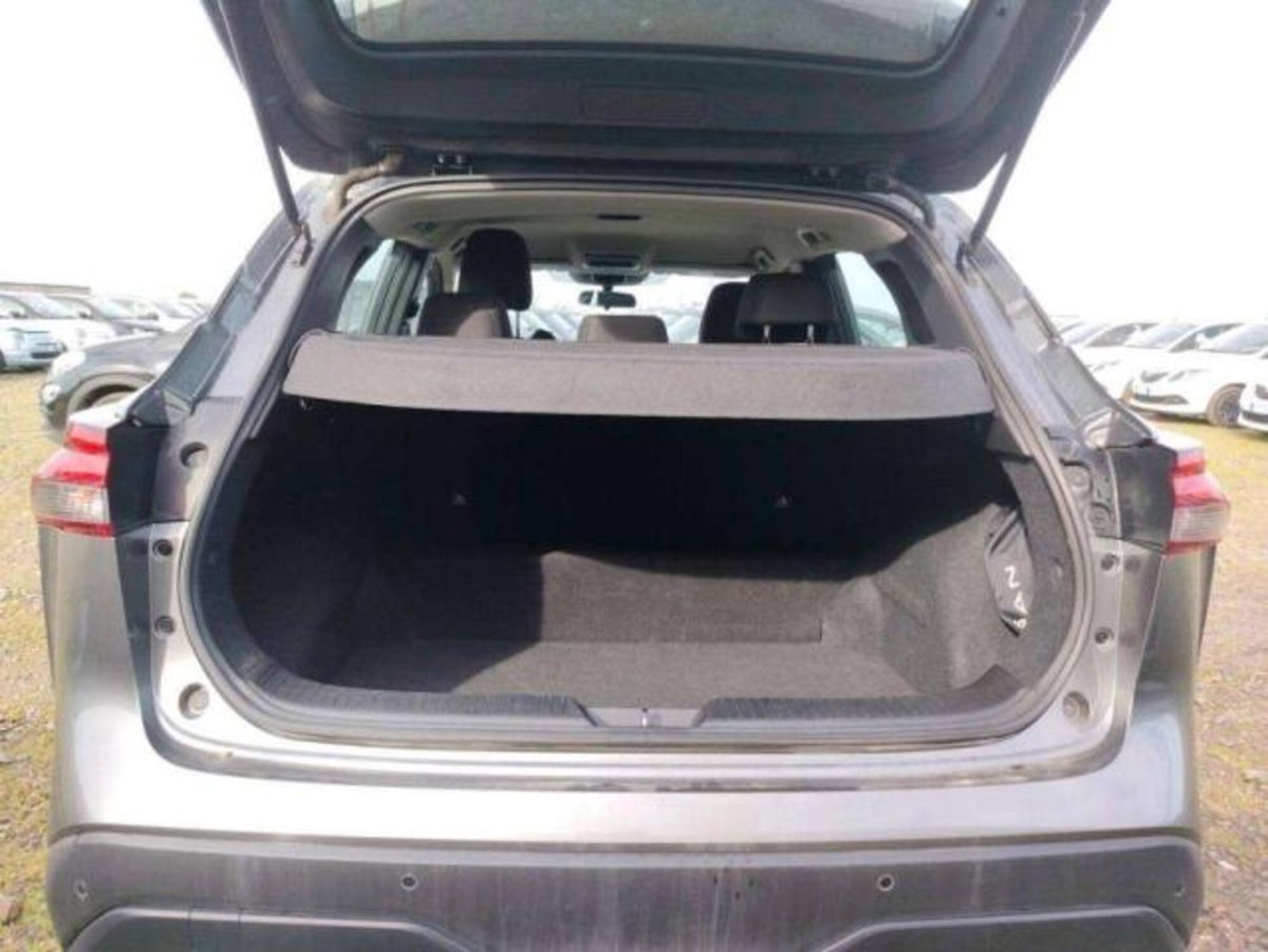 Nissan Qashqai 1.3 mhev Acenta 2wd 140cv (3)
