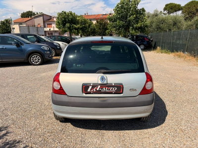 Renault Clio 1.2 16V 3 porte Confort (6)