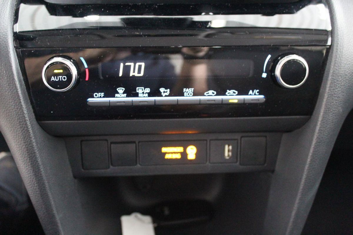 Toyota Yaris Cross 1.5 Hybrid 5p. E-CVT Active (16)