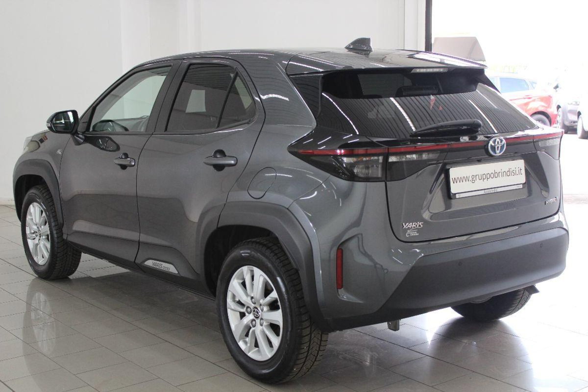 Toyota Yaris Cross 1.5 Hybrid 5p. E-CVT Active (6)