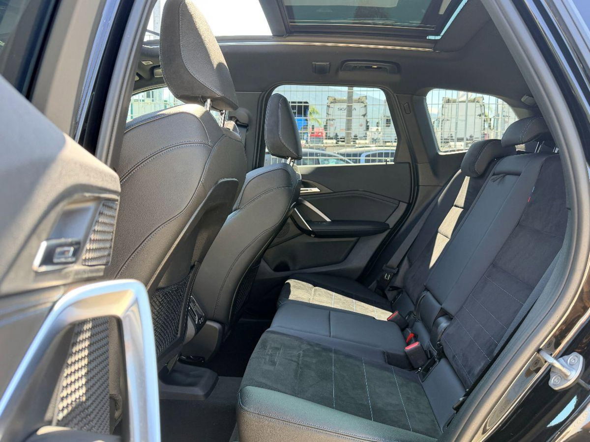 BMW X1 sDrive18d Msport (13)