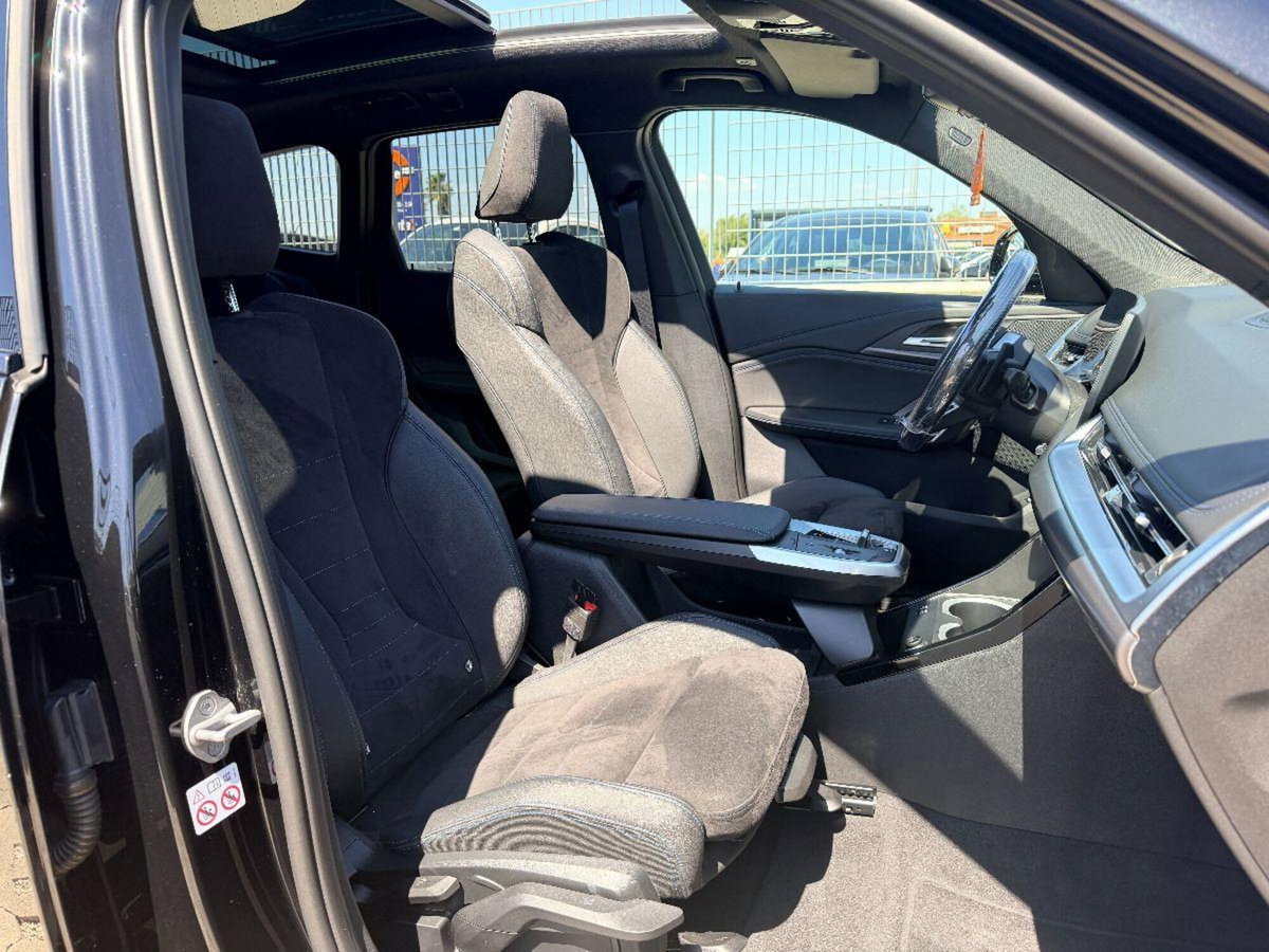 BMW X1 sDrive18d Msport (15)