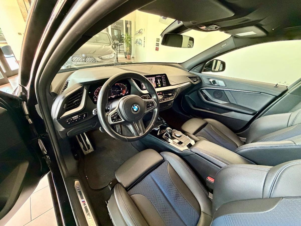 BMW Serie 1 116d Msport Exterior (11)