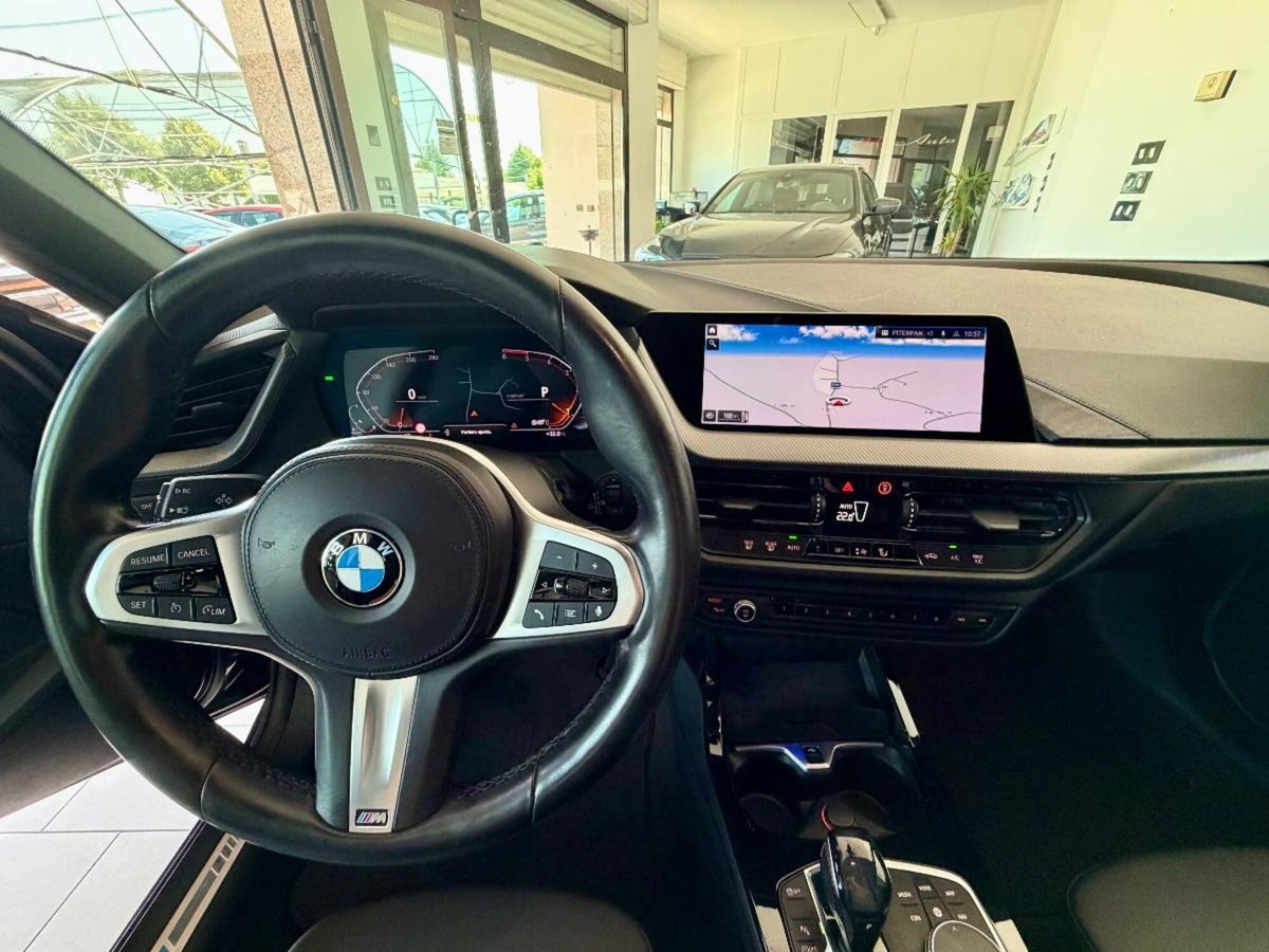 BMW Serie 1 116d Msport Exterior (13)