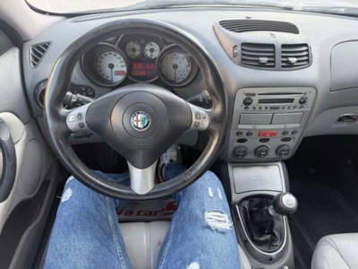 Alfa Romeo GT 1.9 MJT 16V Impression (14)