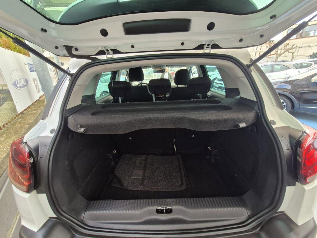 Citroen C3 Aircross BlueHDi 120 S&S EAT6 Shine (18)