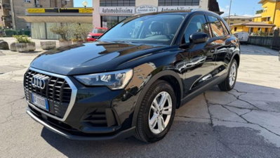 Audi Q3 35 2.0 tdi Business s-tronic usata
