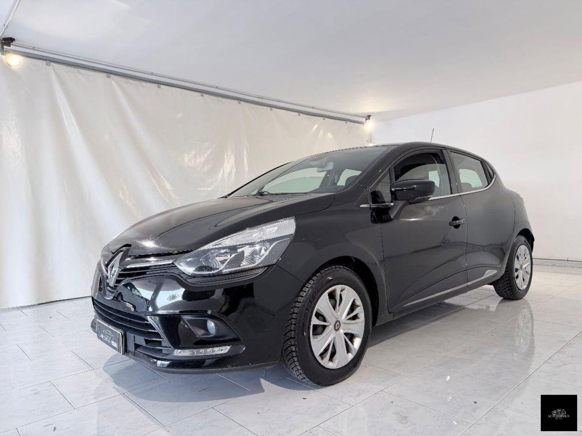 Renault Clio 1.5 dCi 8V 90CV Start&Stop 5 porte Duel (2)