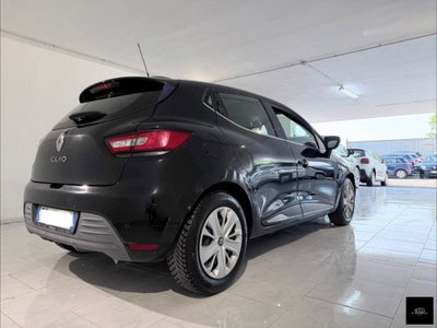 Renault Clio 1.5 dCi 8V 90CV Start&Stop 5 porte Duel (6)
