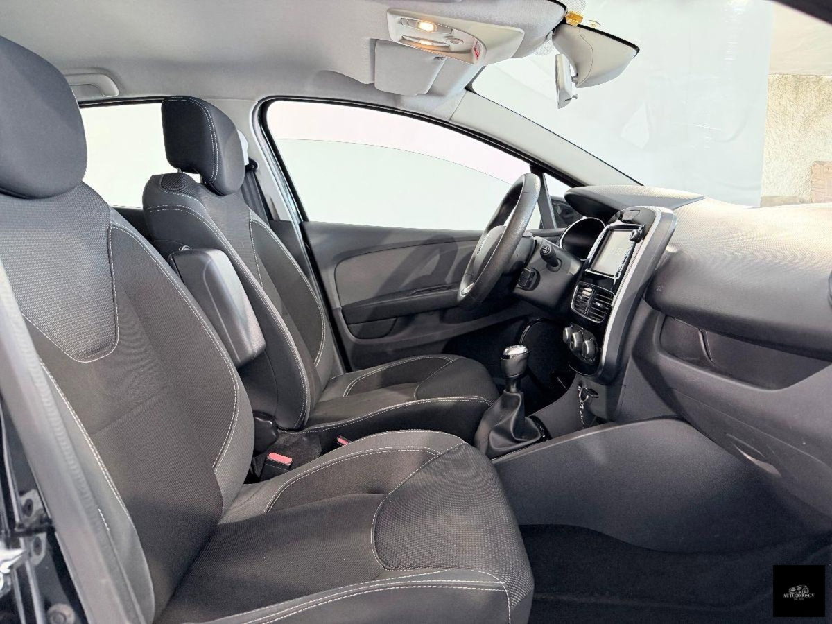 Renault Clio 1.5 dCi 8V 90CV Start&Stop 5 porte Duel (7)