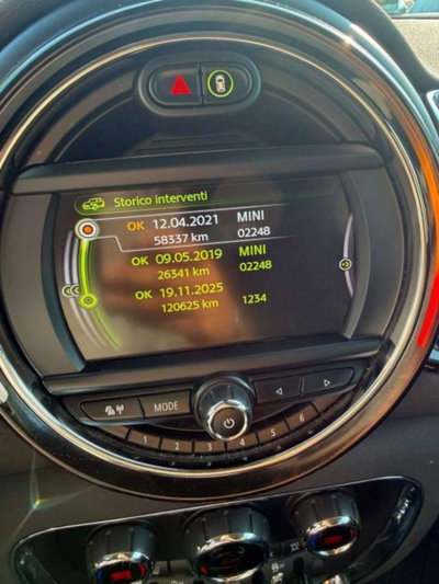 MINI Mini Clubman 2.0 Cooper SD Hype Clubman ALL4 Automatica (14)