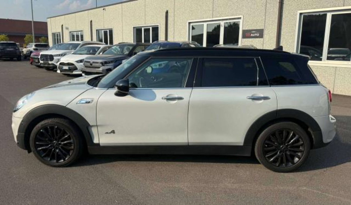 MINI Mini Clubman 2.0 Cooper SD Hype Clubman ALL4 Automatica (3)