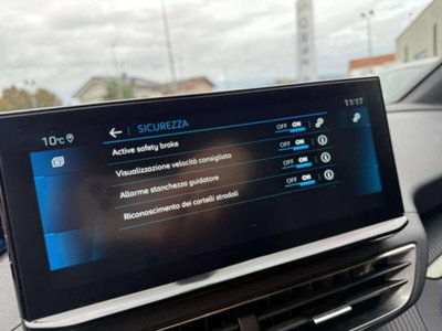 Peugeot 3008 BlueHDi 130 S&S EAT8 Allure Pack (11)