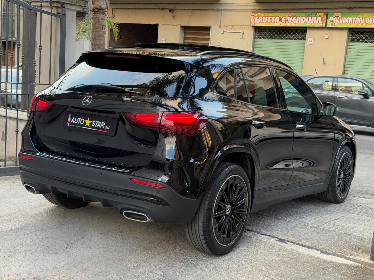 Mercedes-Benz GLA SUV 200 d Automatic Premium (10)