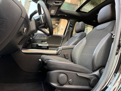 Mercedes-Benz GLA SUV 200 d Automatic Premium (15)