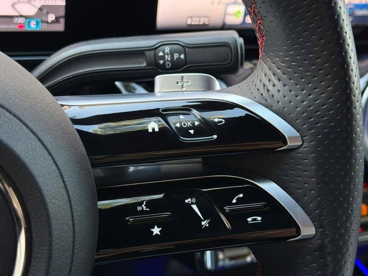 Mercedes-Benz GLA SUV 200 d Automatic Premium (20)