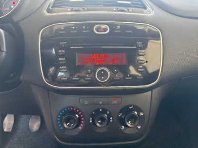 Fiat Punto 1.3 MJT II S&S 95 CV 5 porte Street (12)