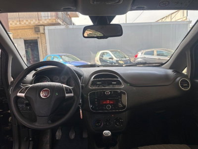 Fiat Punto 1.3 MJT II S&S 95 CV 5 porte Street (9)