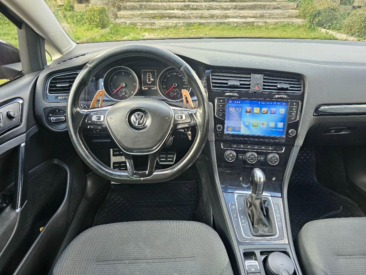 Volkswagen Golf 1.6 TDI DSG 5p. Highline BlueMotion Technology (13)