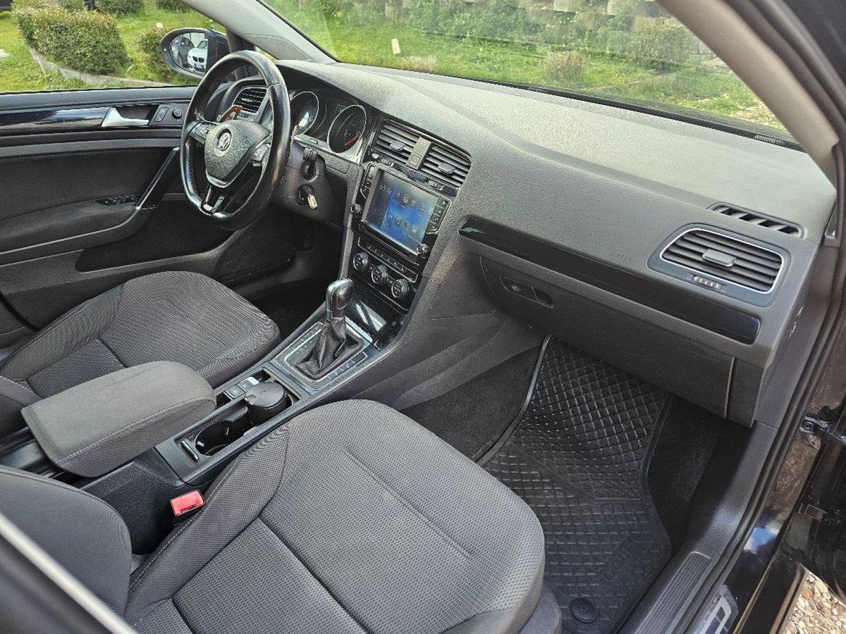 Volkswagen Golf 1.6 TDI DSG 5p. Highline BlueMotion Technology (16)