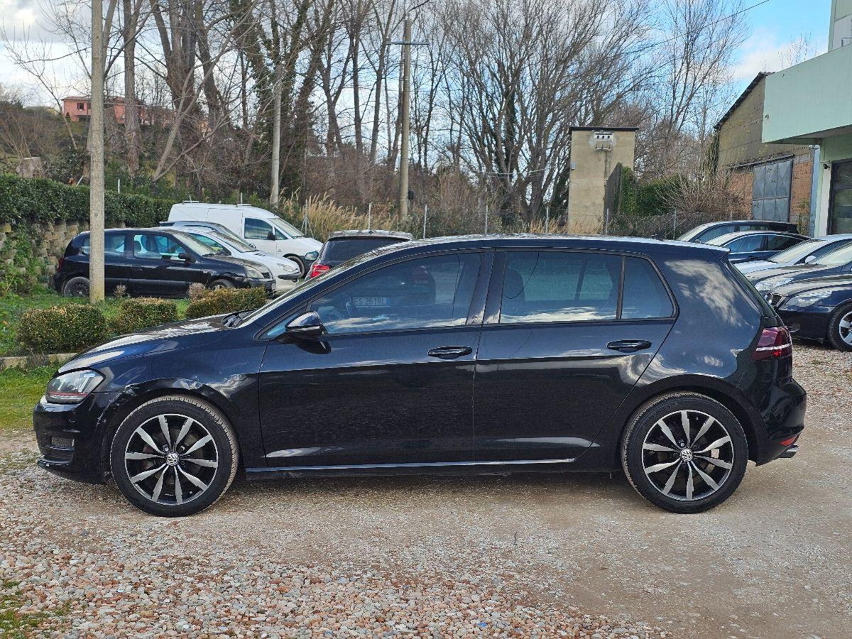Volkswagen Golf 1.6 TDI DSG 5p. Highline BlueMotion Technology (3)
