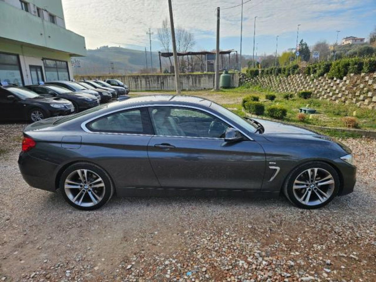 BMW Serie 4 Coupé 420d  Modern (11)