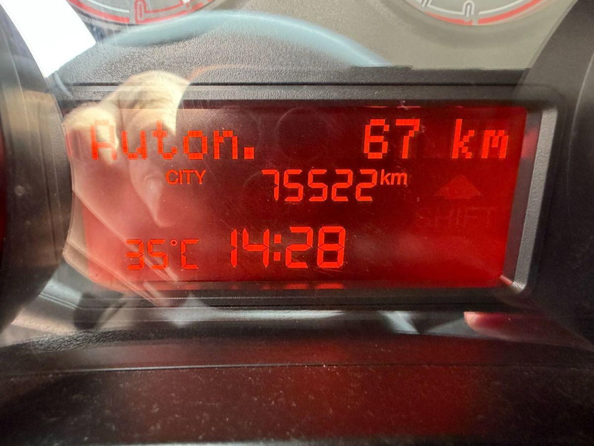 Fiat Punto 1.2 8V 5 porte Lounge (15)