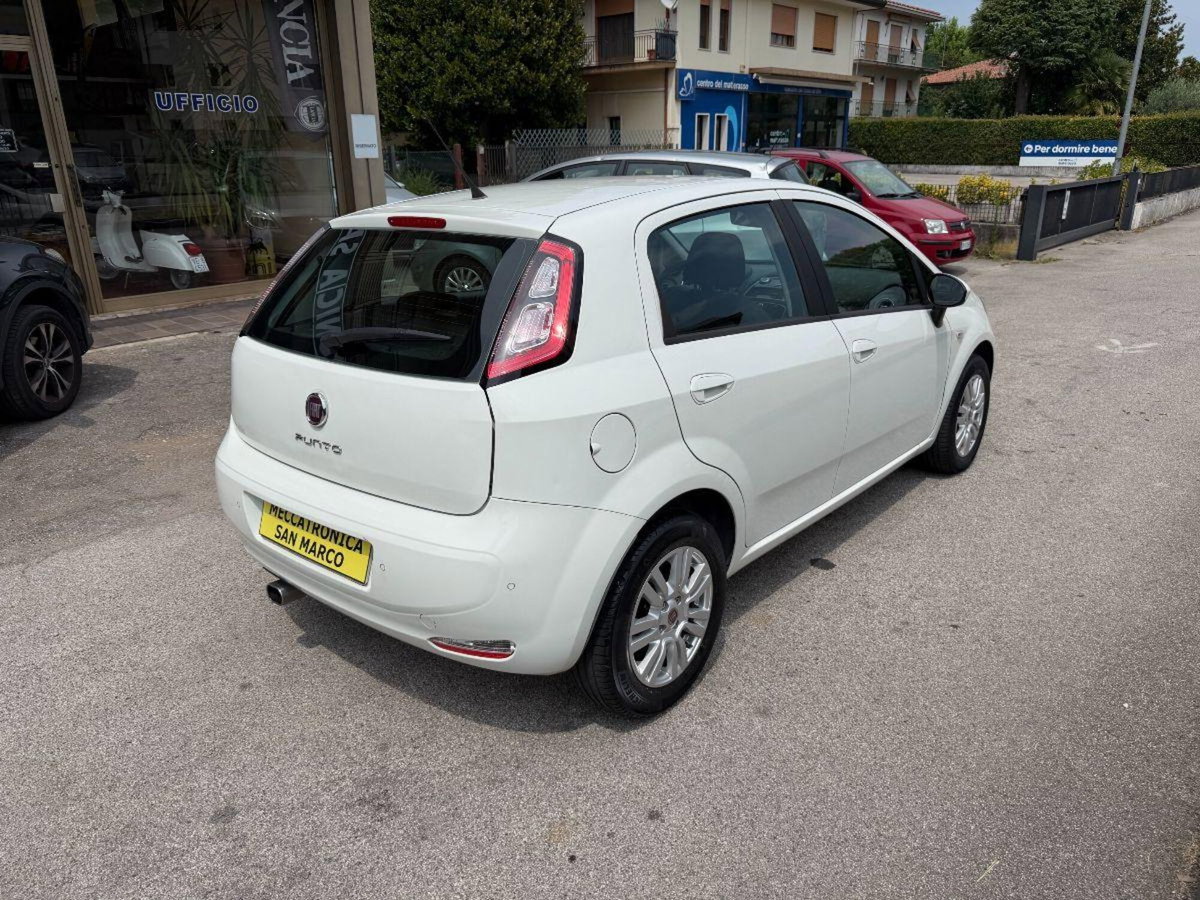 Fiat Punto 1.2 8V 5 porte Lounge (4)