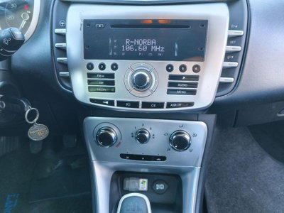 Lancia Delta 1.6 MJT DPF Platino (11)